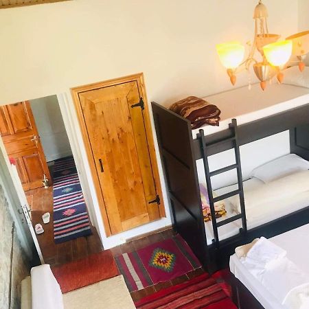 Flora'S Guesthouse 'The Fir Gate' Αργυρόκαστρο Εξωτερικό φωτογραφία