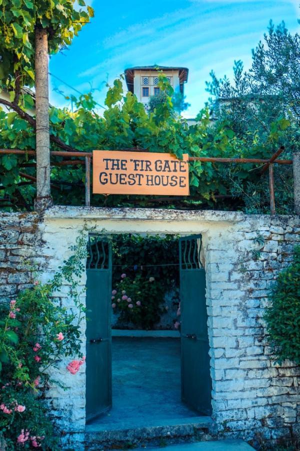 Flora'S Guesthouse 'The Fir Gate' Αργυρόκαστρο Εξωτερικό φωτογραφία