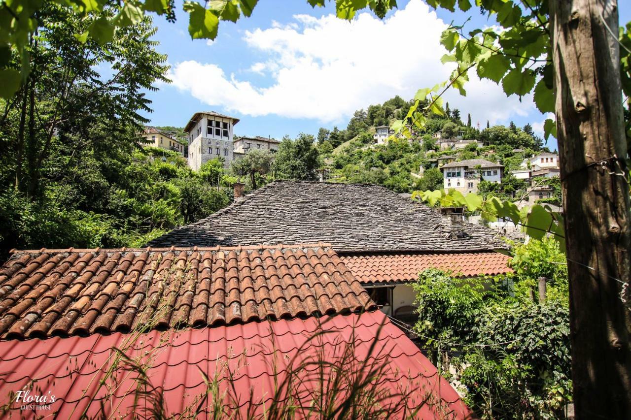 Flora'S Guesthouse 'The Fir Gate' Αργυρόκαστρο Εξωτερικό φωτογραφία